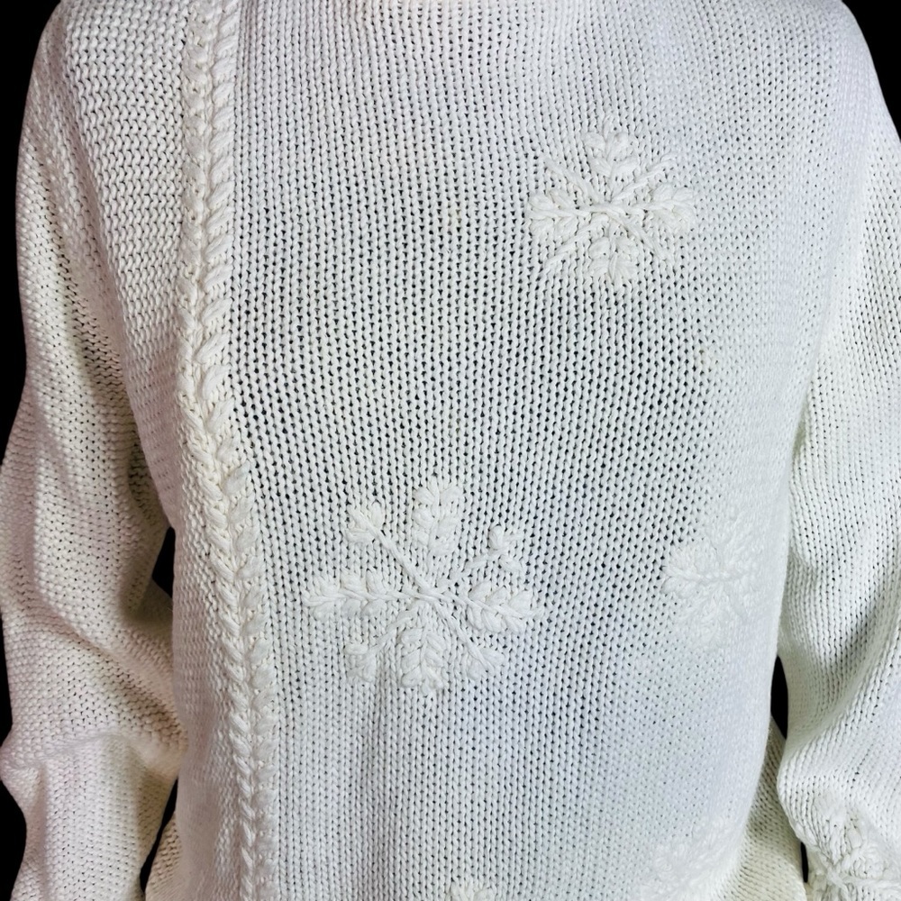 🆕 Vintage Snowflake Sweater - Picture 3 of 7